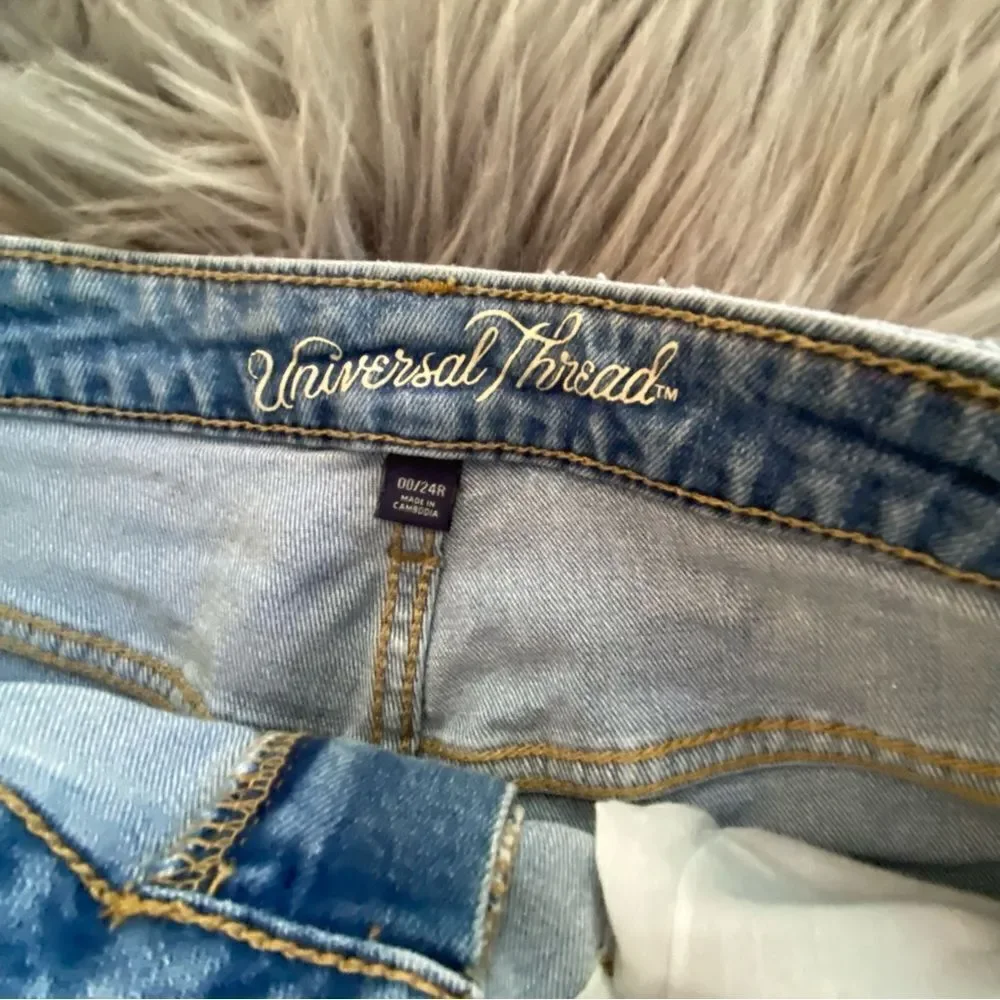 Universal Thread Mid Rise Short, 0 - Picture 3 of 7